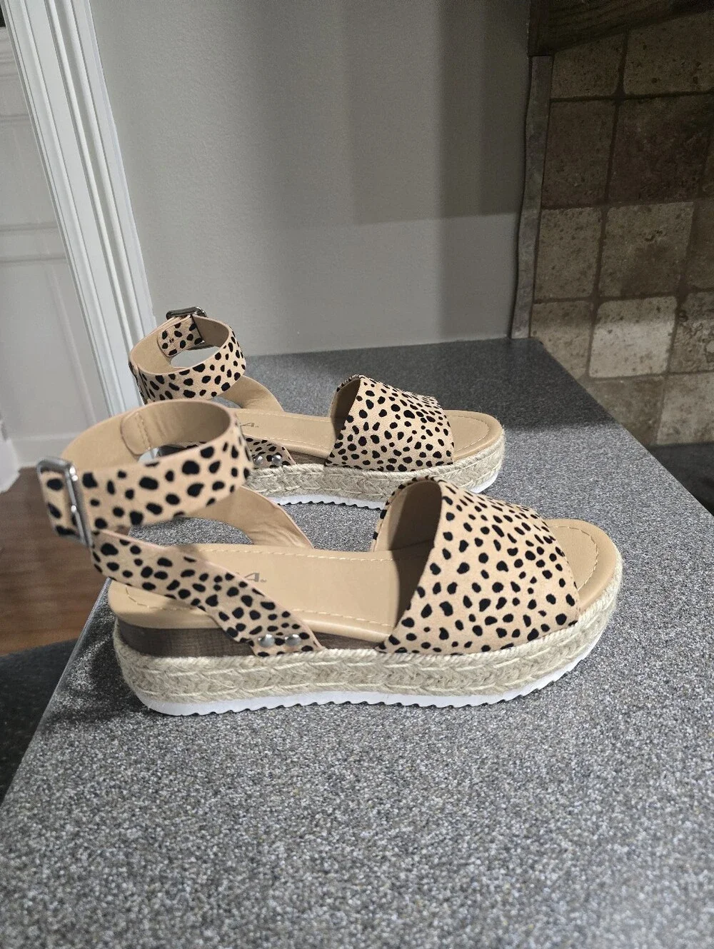 SODA Leopard Print Espadrille Platform Strap Sandals - Beige/Black